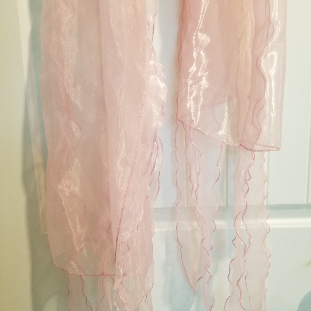 Soft Pink Sheer Shawl - Picture 5 of 5